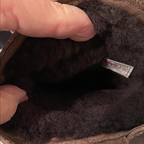 UGG  Bowen Studded Swarovski  Crystals Boots - Picture 10 of 12